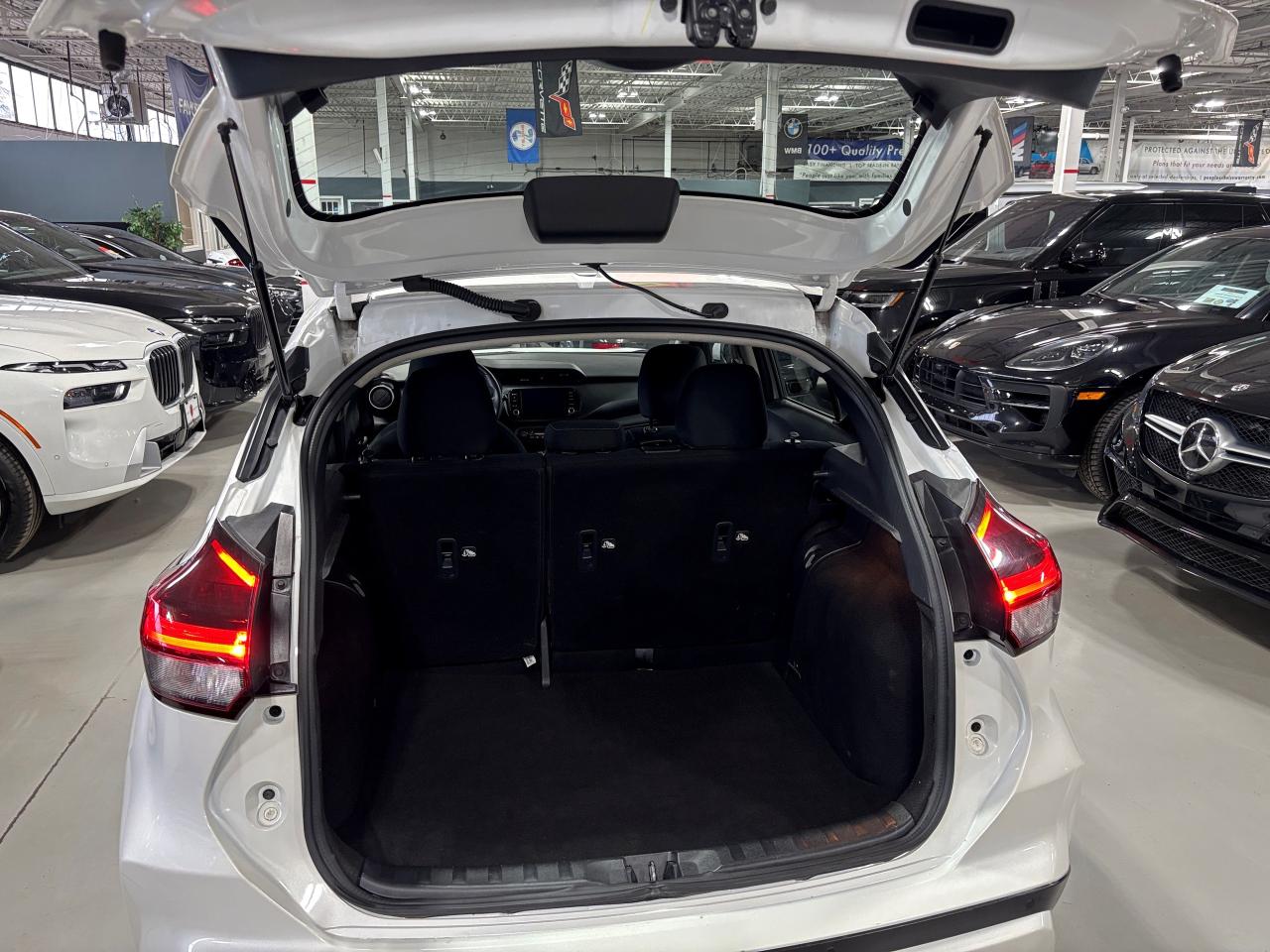 2024 Nissan Kicks SV|HEATEDSEATS|HEATEDSTEERING|BACKUPCAM|ALLOYS|+++ Photo