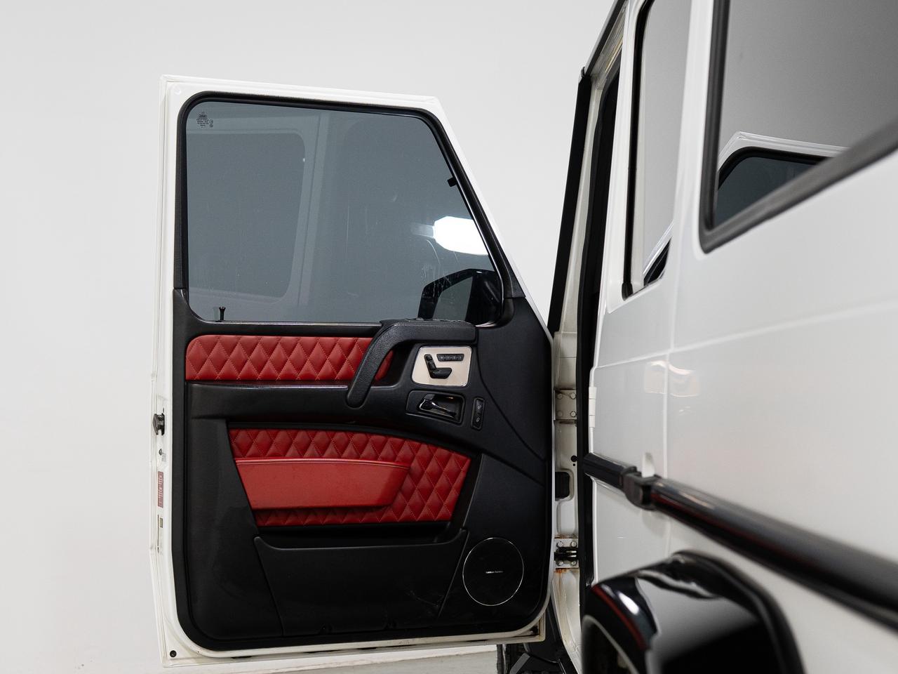 2015 Mercedes-Benz G-Class 63 | AMG | MATTE WHITE | SUNROOF | 20 IN Photo