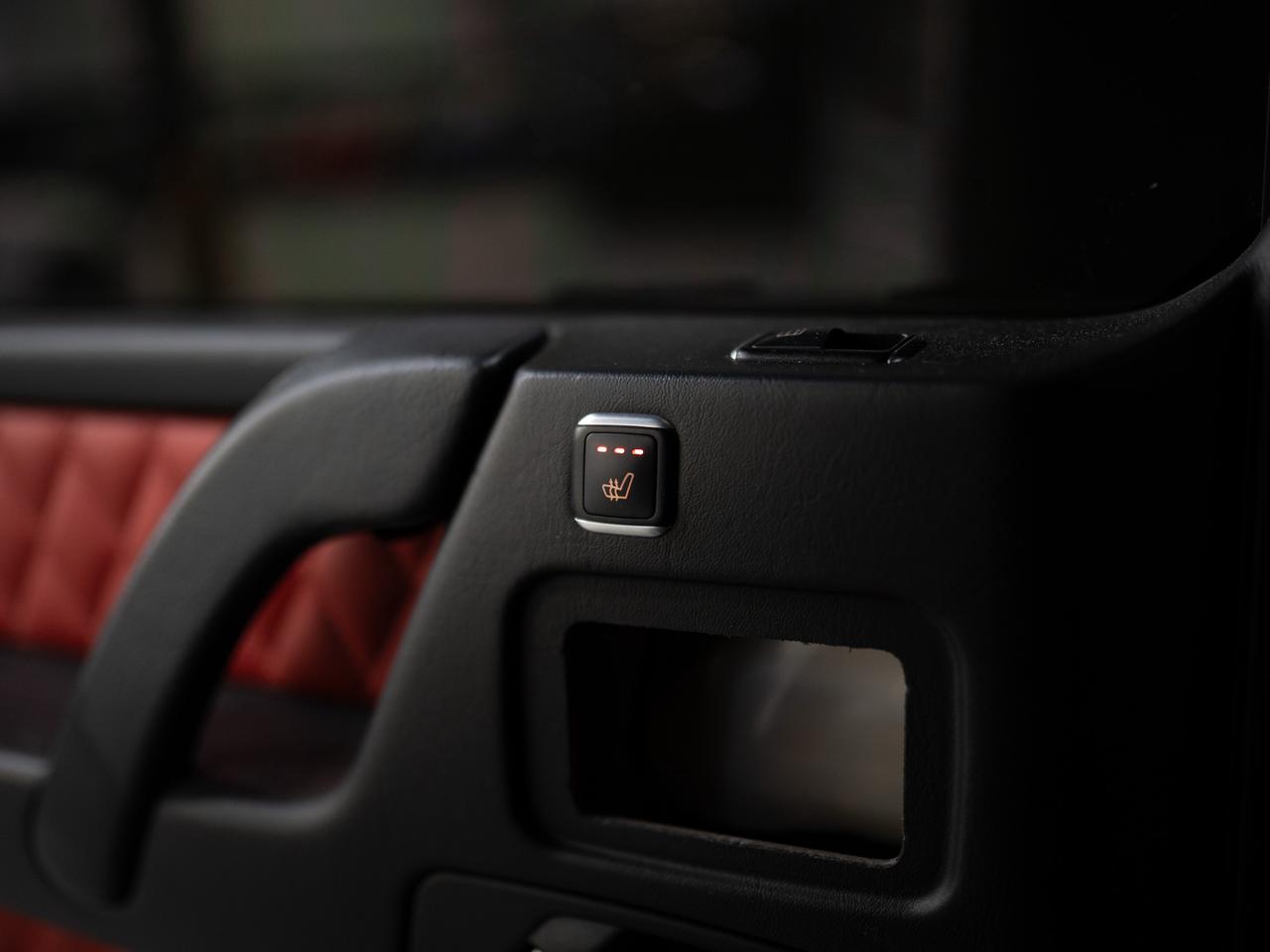 2015 Mercedes-Benz G-Class 63 | AMG | MATTE WHITE | SUNROOF | 20 IN Photo