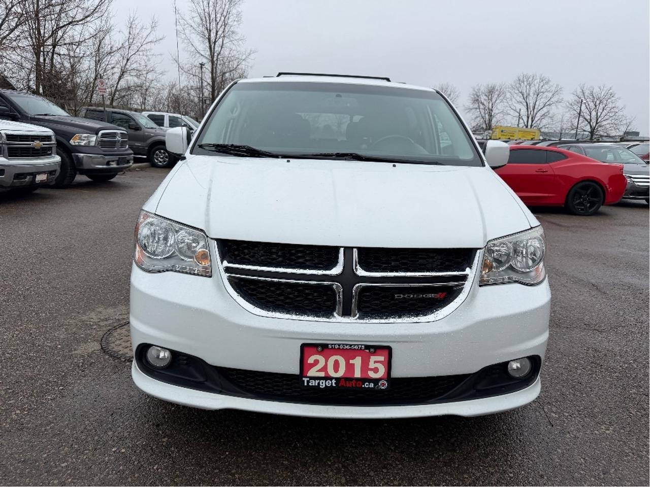 2015 Dodge Grand Caravan Crew Plus Photo