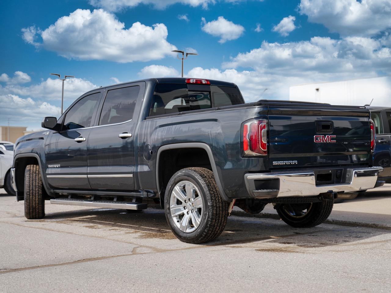 2017 GMC Sierra 1500 SLT | SUN ROOF | LEATHER | TONNEAU COVER Photo4