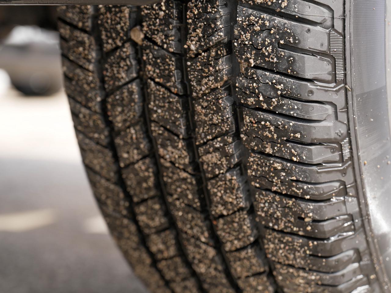 2017 GMC Sierra 1500 SLT | SUN ROOF | LEATHER | TONNEAU COVER Photo