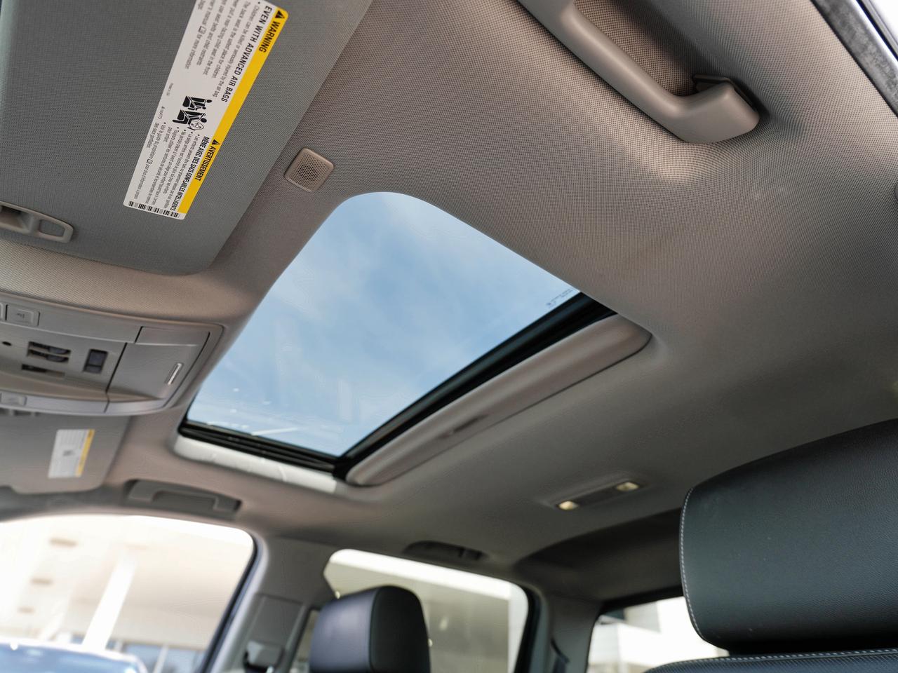 2017 GMC Sierra 1500 SLT | SUN ROOF | LEATHER | TONNEAU COVER Photo