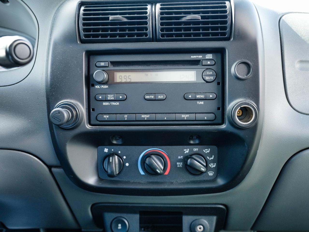 2011 Ford Ranger MINT CONDITION/CERTIFIED/RUST PROOFED! Photo