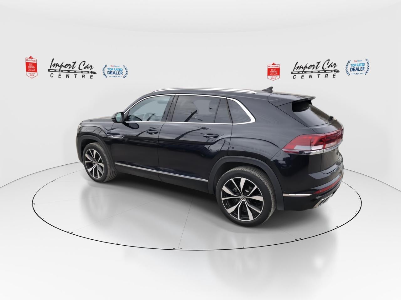 2024 Volkswagen Atlas Cross Sport 2.0 TSI Execline EXECLINE, LEATHER, HUDS, PANO. RO Photo