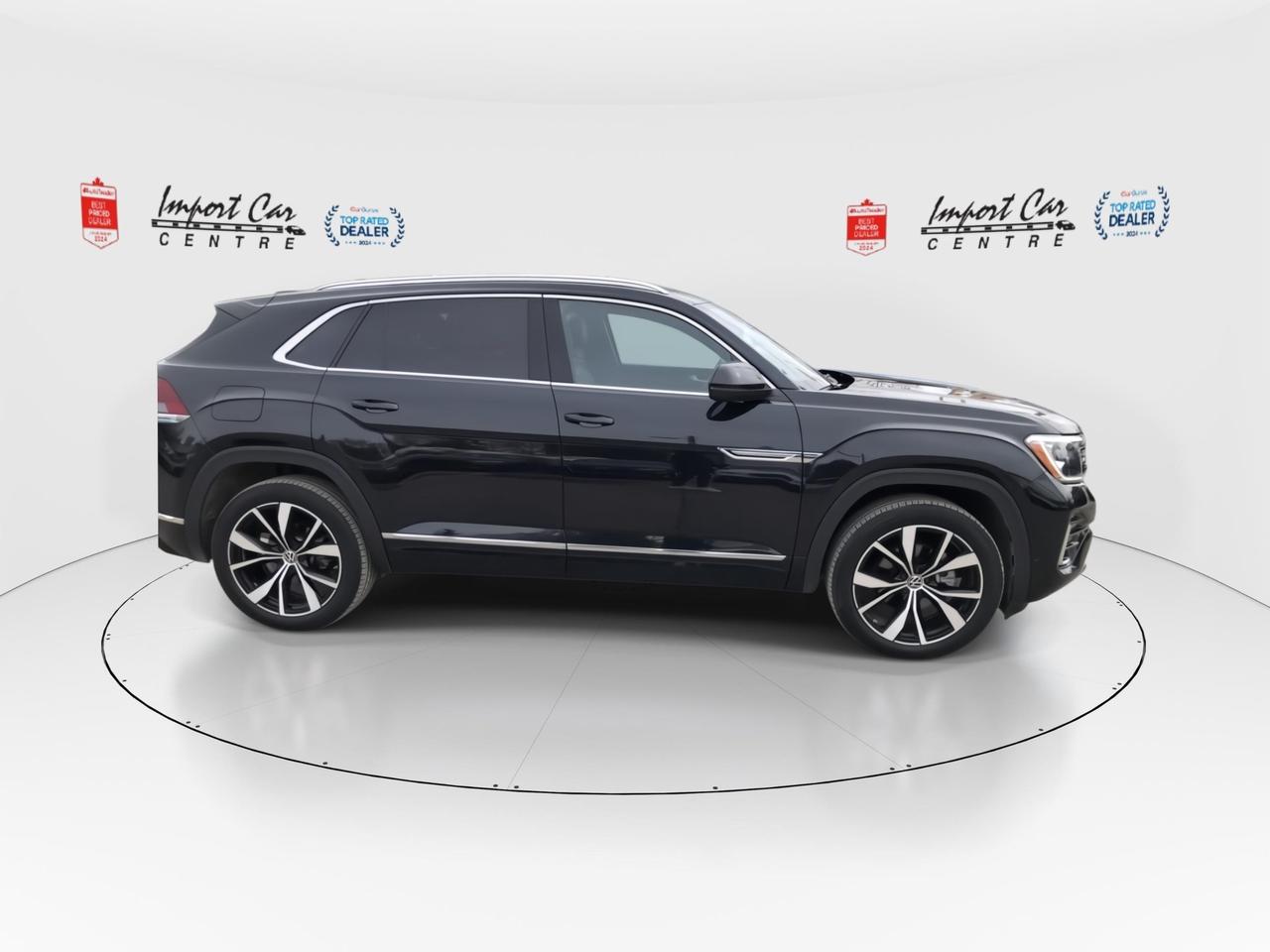 2024 Volkswagen Atlas Cross Sport 2.0 TSI Execline EXECLINE, LEATHER, HUDS, PANO. RO Photo