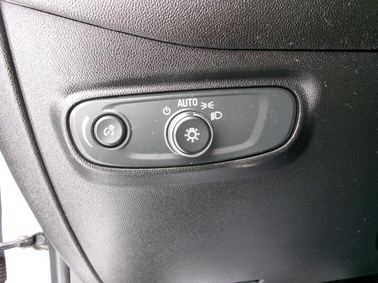 13707236