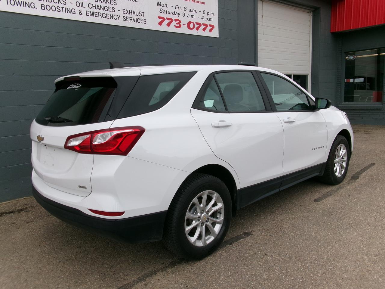 13707236.820578679