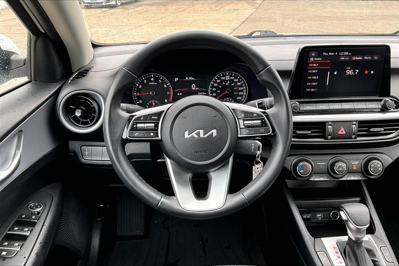 2024 Kia Forte LX | Heated Seats | CarPlay/AndroidAuto | FWD Photo