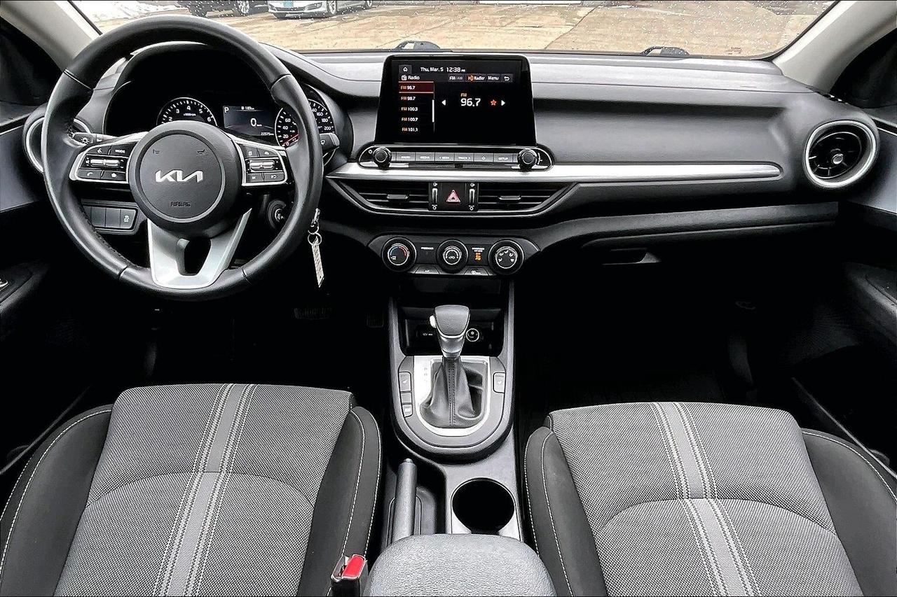 2024 Kia Forte LX | Heated Seats | CarPlay/AndroidAuto | FWD Photo