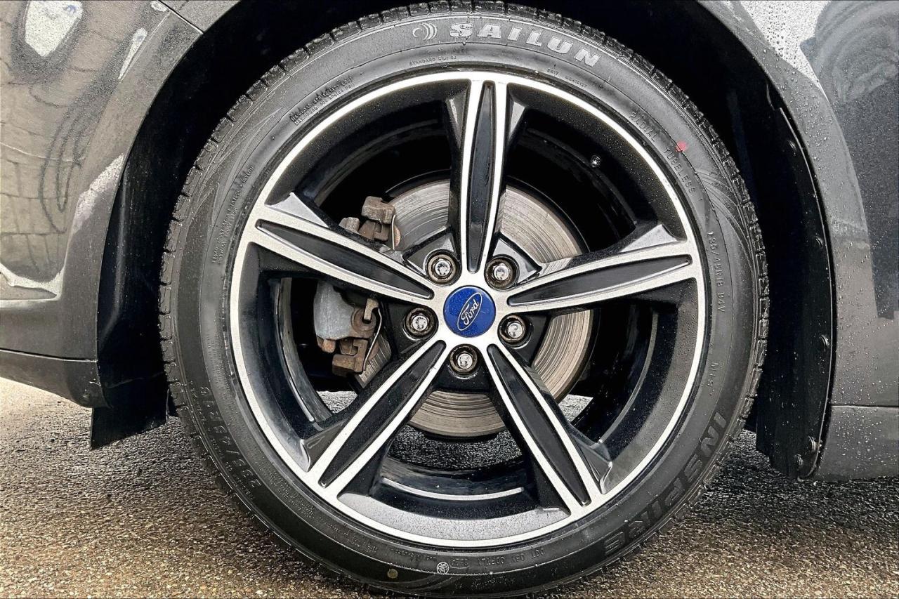 2015 Ford Fusion SE | Heated Leather | Sunroof | AS IS | FWD Photo