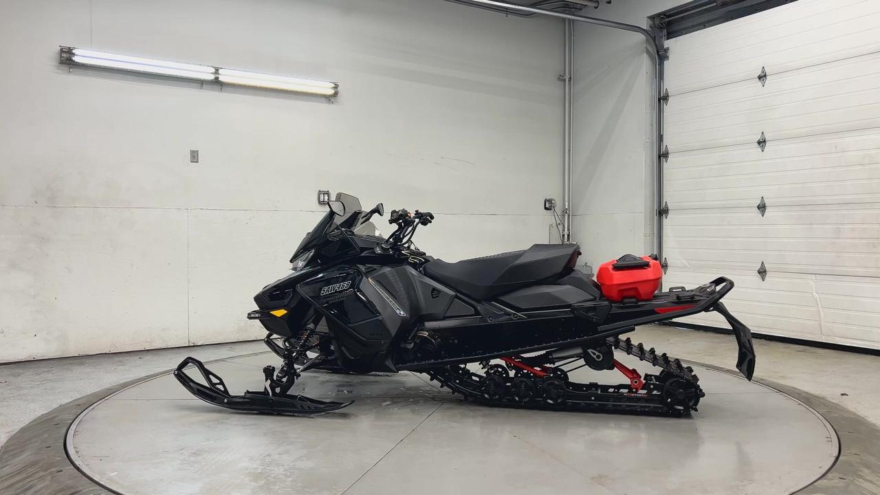 2022 Ski-Doo Renegade Enduro RENEGADE ENDURO| 900 ACE |STUDDED TRACK |HTD GRIPS Photo