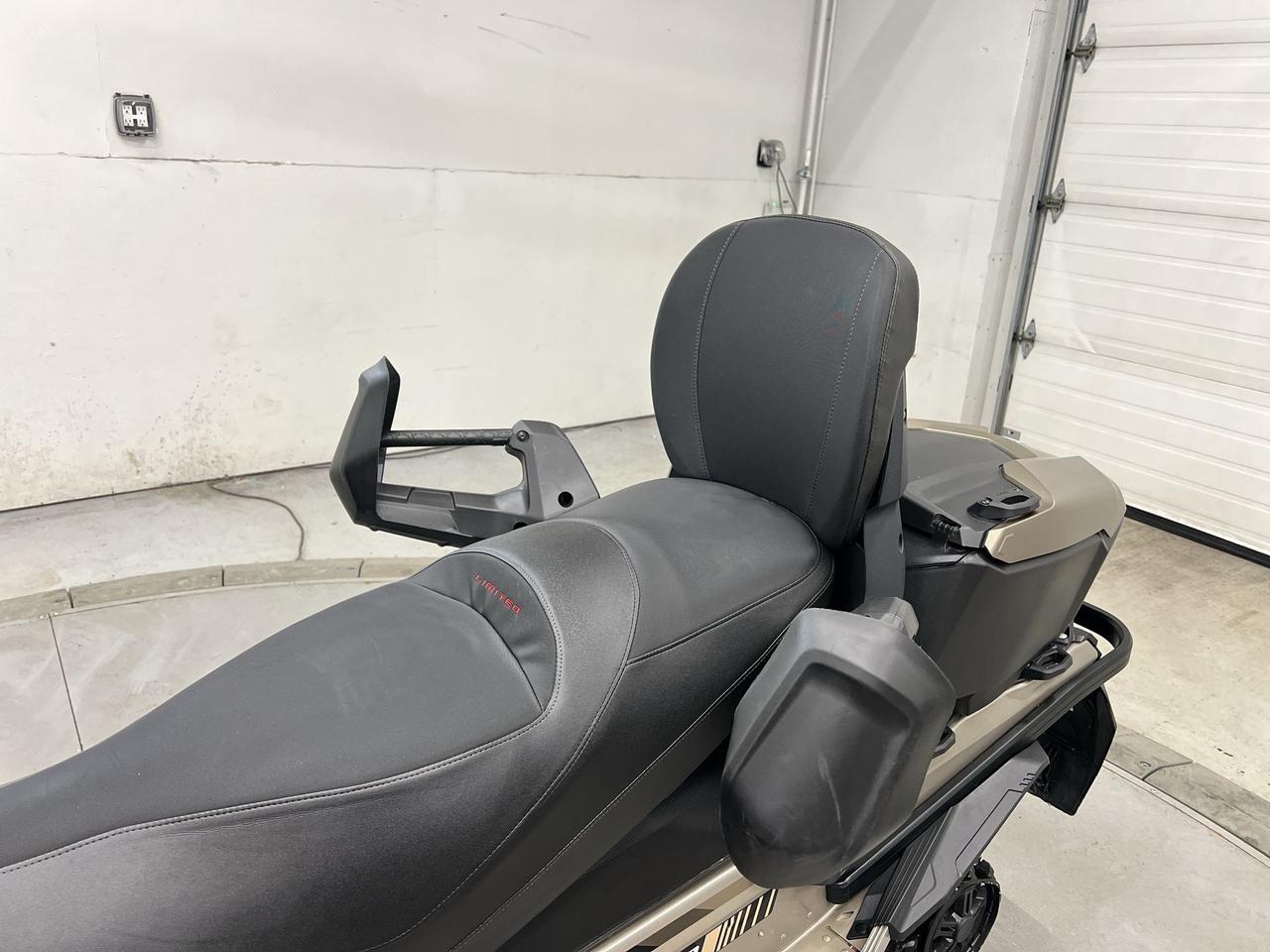2022 Ski-Doo Grand Touring Limited GRAND TOURING | LUXURY PKG | 180HP | CARGO BOX Photo