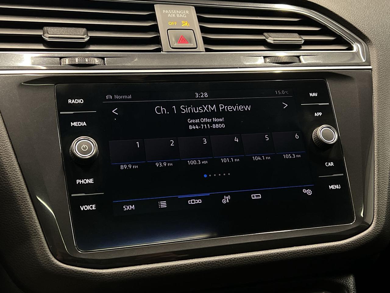 2021 Volkswagen Tiguan UNITED AWD | HTD SEATS  | CARPLAY | ALLOYS | NAV Photo