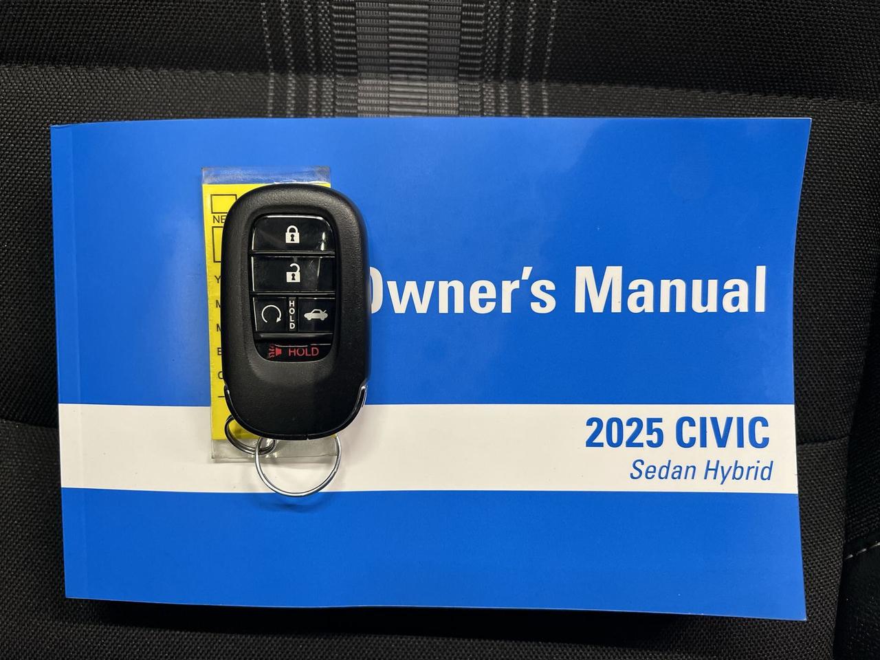 2025 Honda Civic Hybrid SPORT | ONLY 12,000KMS! | HTD SEATS | CARPLAY Photo