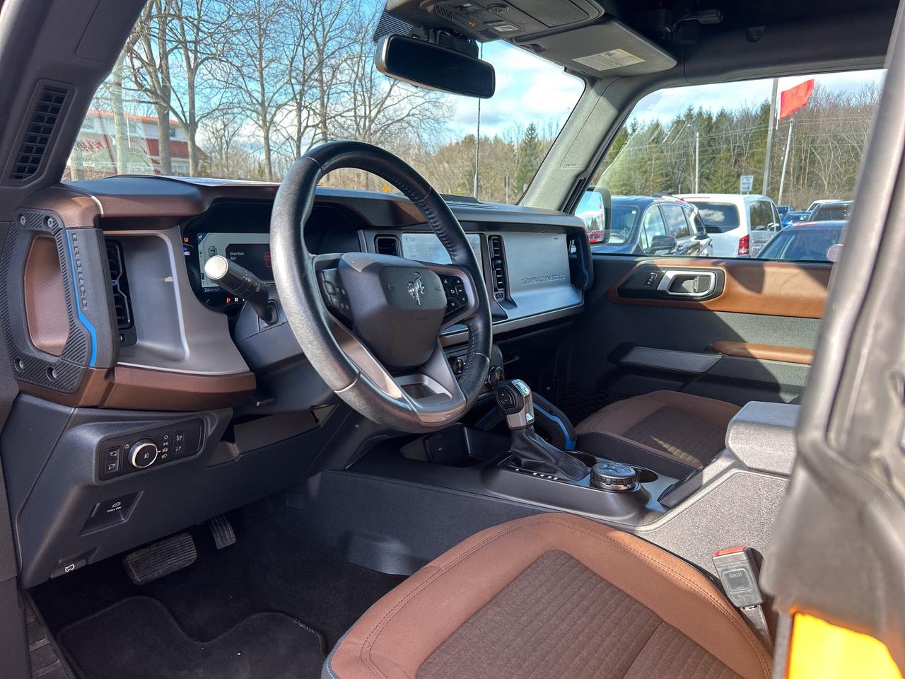 2022 Ford Bronco OUTER BANKS, SASQUATCH, CLEAN CARFAX, REMOTE START Photo