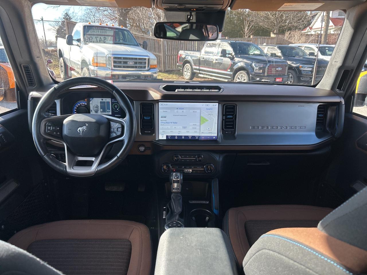 2022 Ford Bronco OUTER BANKS, SASQUATCH, CLEAN CARFAX, REMOTE START - Photo #17