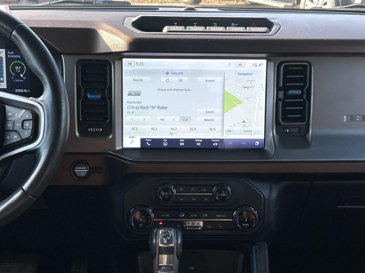 2022 Ford Bronco OUTER BANKS, SASQUATCH, CLEAN CARFAX, REMOTE START - Photo #18