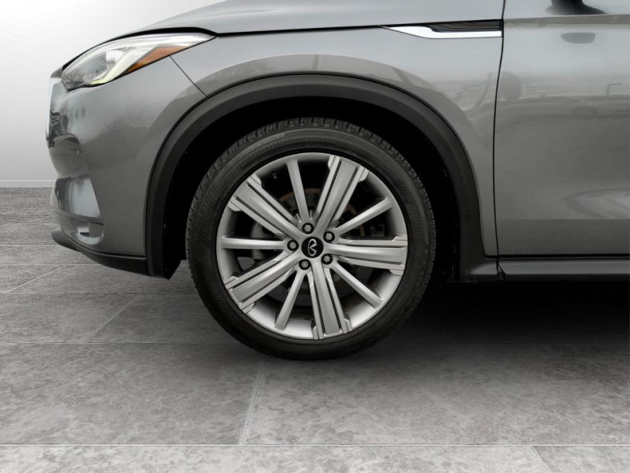 2021 Infiniti QX50 Essential Tech  *LOW KMS - CLEAN CF* Photo