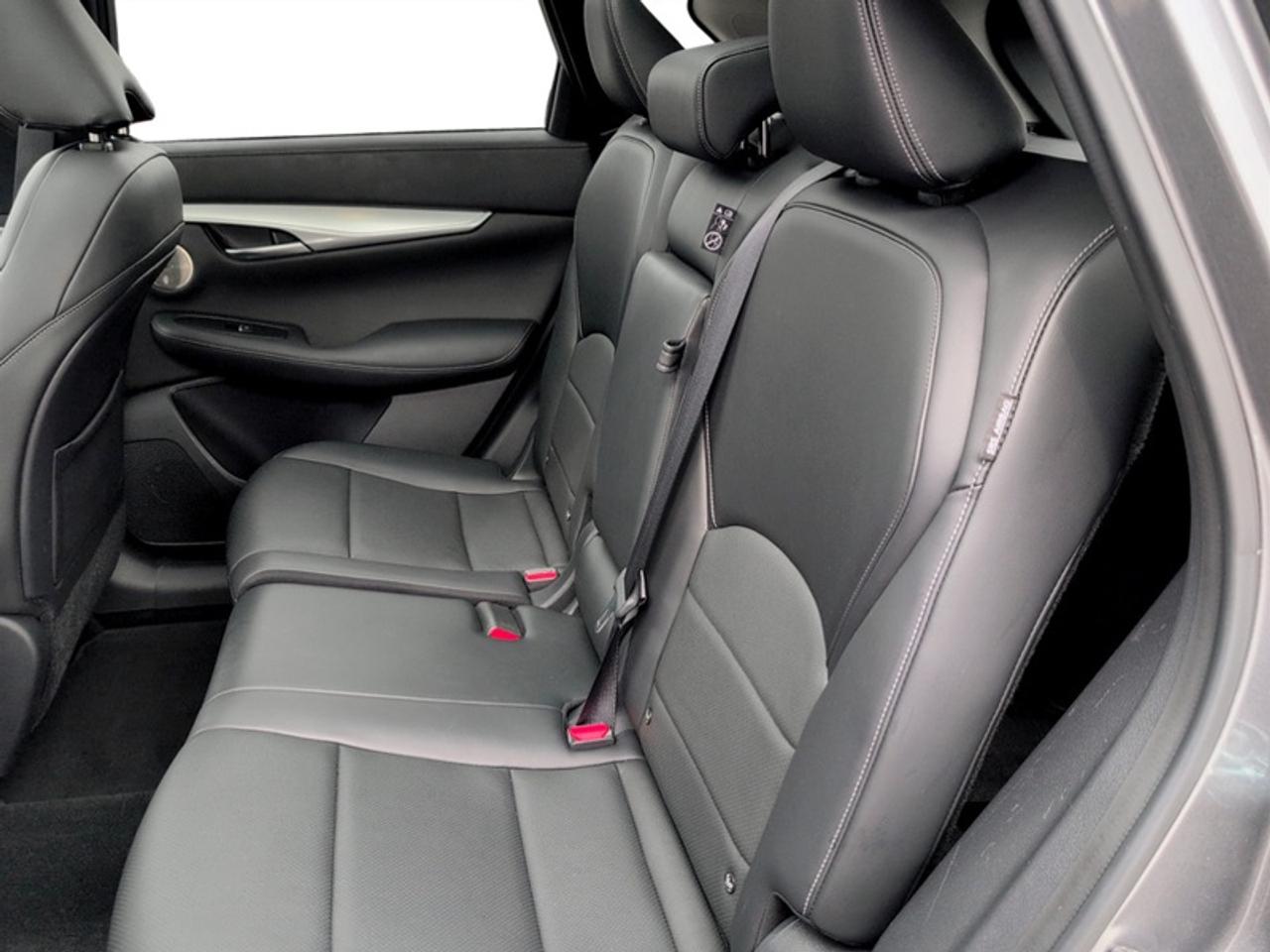 2021 Infiniti QX50 Essential Tech  *LOW KMS - CLEAN CF* Photo