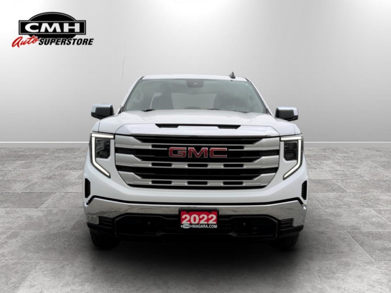 2022 GMC Sierra 1500 SLE  **GREAT MILEAGE** Photo
