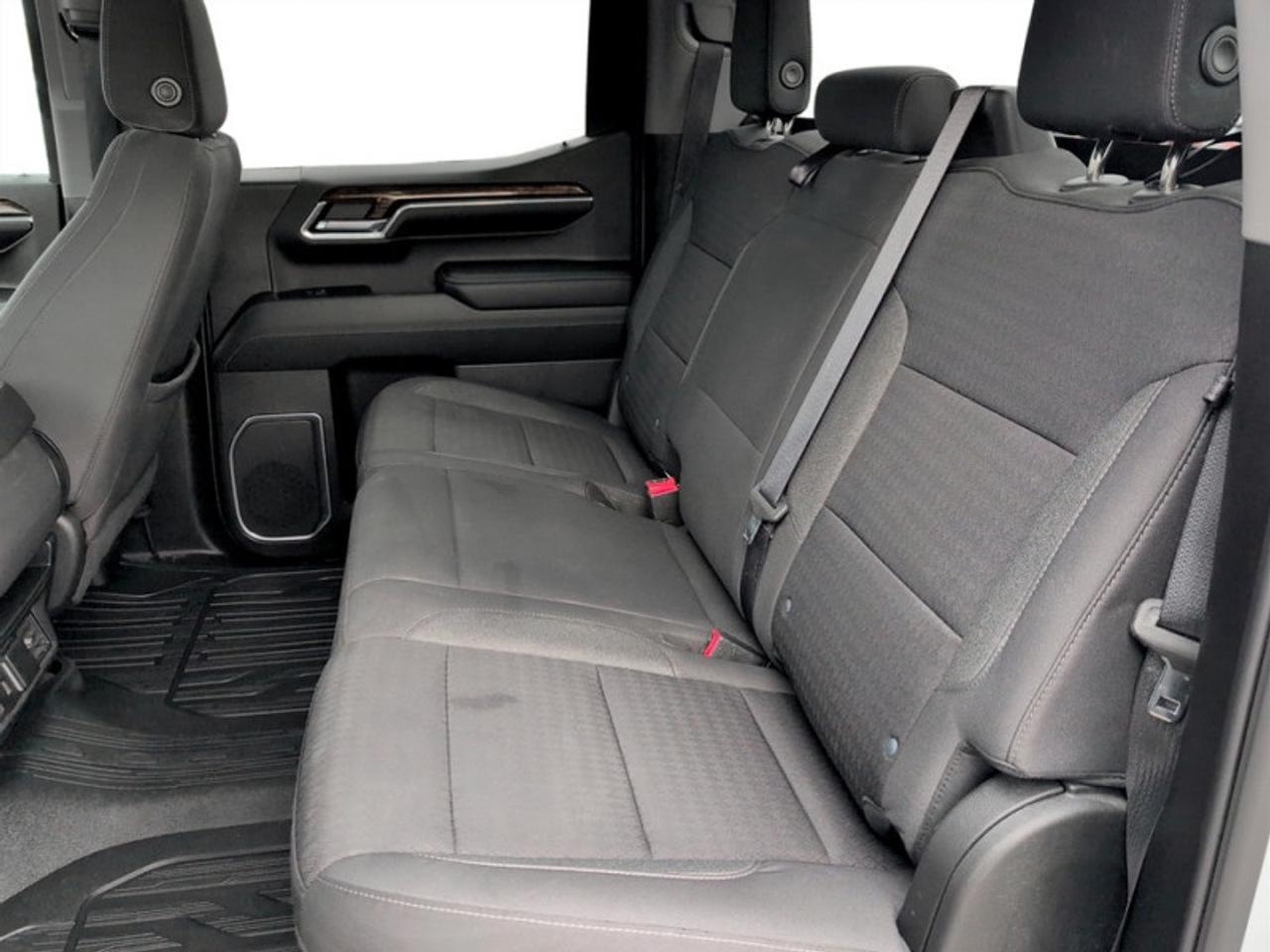 2022 GMC Sierra 1500 SLE  **GREAT MILEAGE** Photo