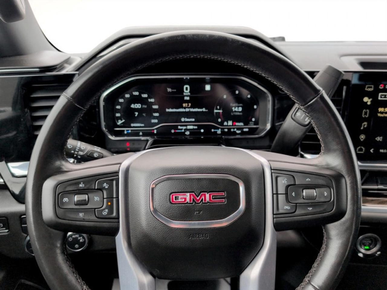 2022 GMC Sierra 1500 SLE  **GREAT MILEAGE** Photo