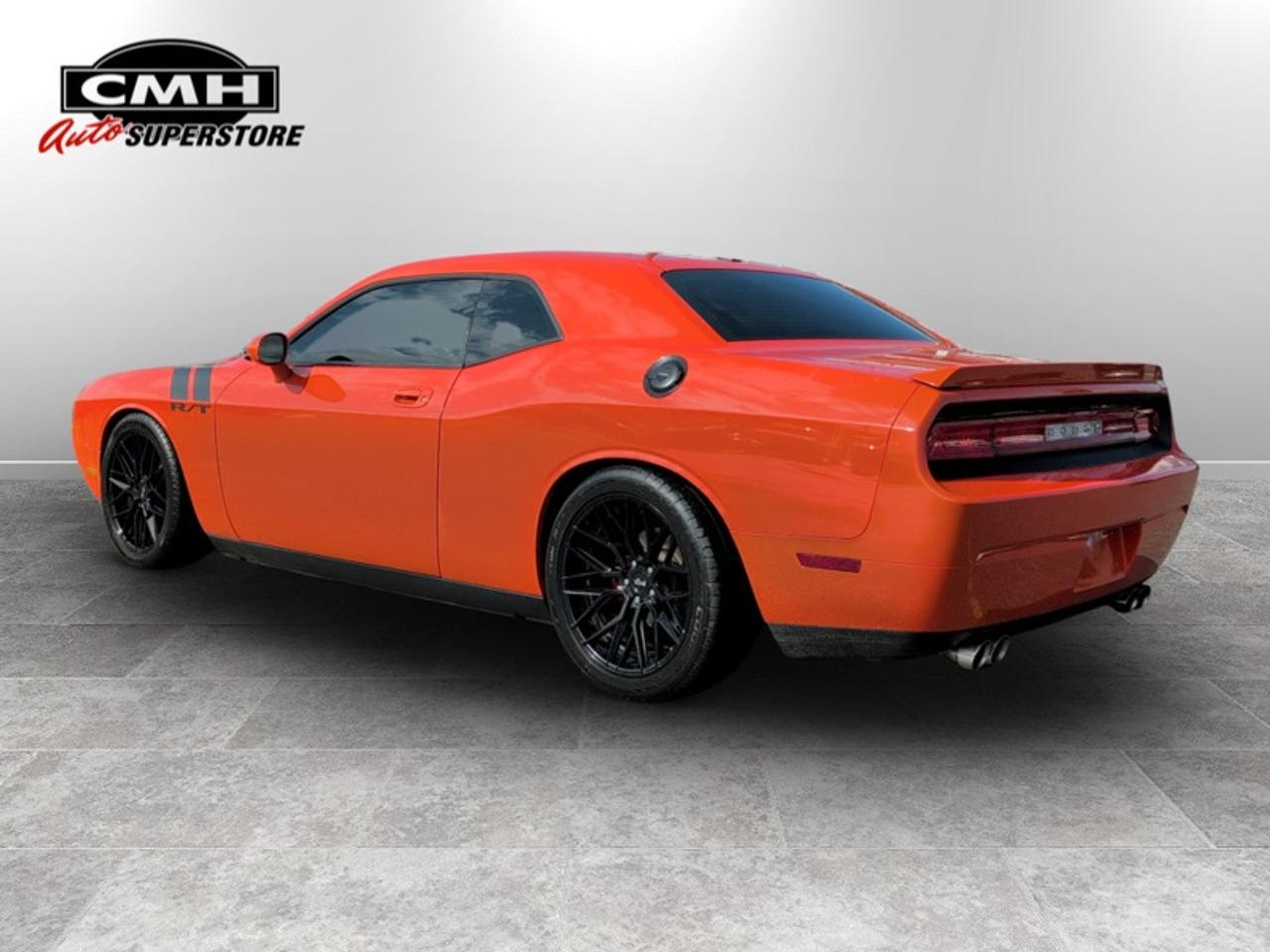 2009 Dodge Challenger R/T  **17 SERVICE RECORDS** Photo1
