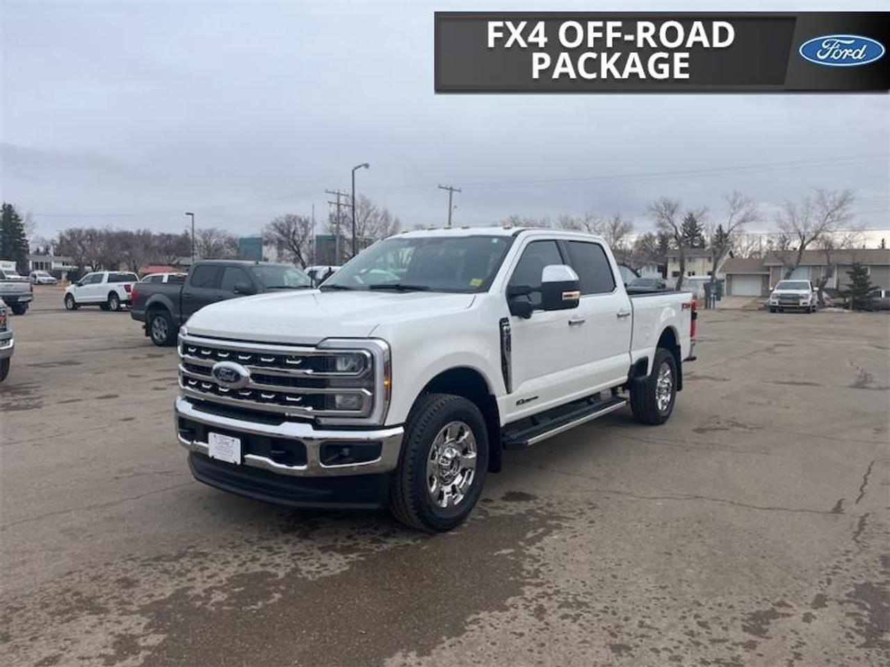 2026 Ford F-350 Super Duty LARIAT  - Running Boards Photo5