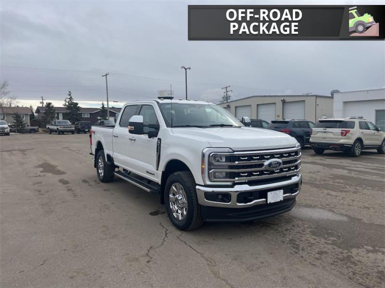 2026 Ford F-350 Super Duty LARIAT  - Running Boards Photo