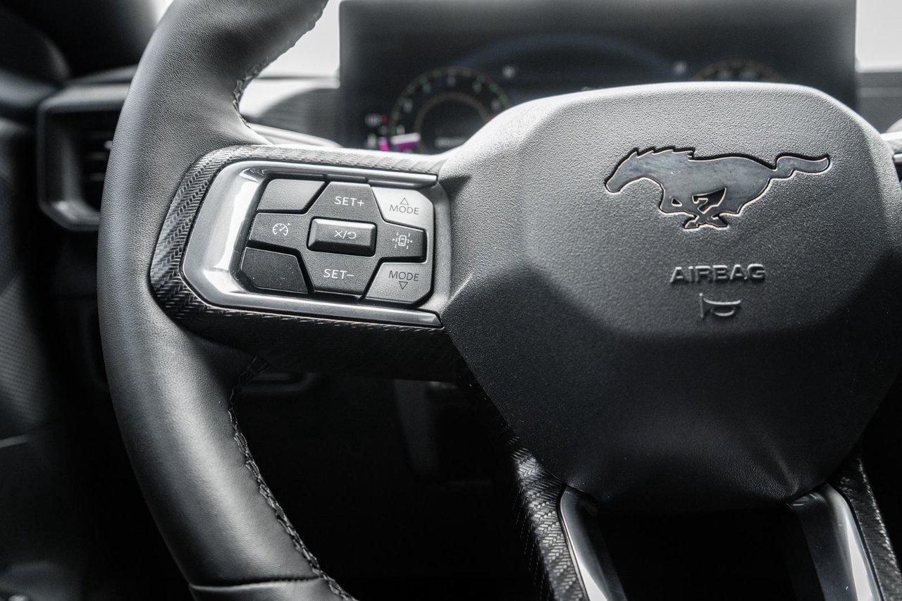 2024 Ford Mustang EcoBoost Photo