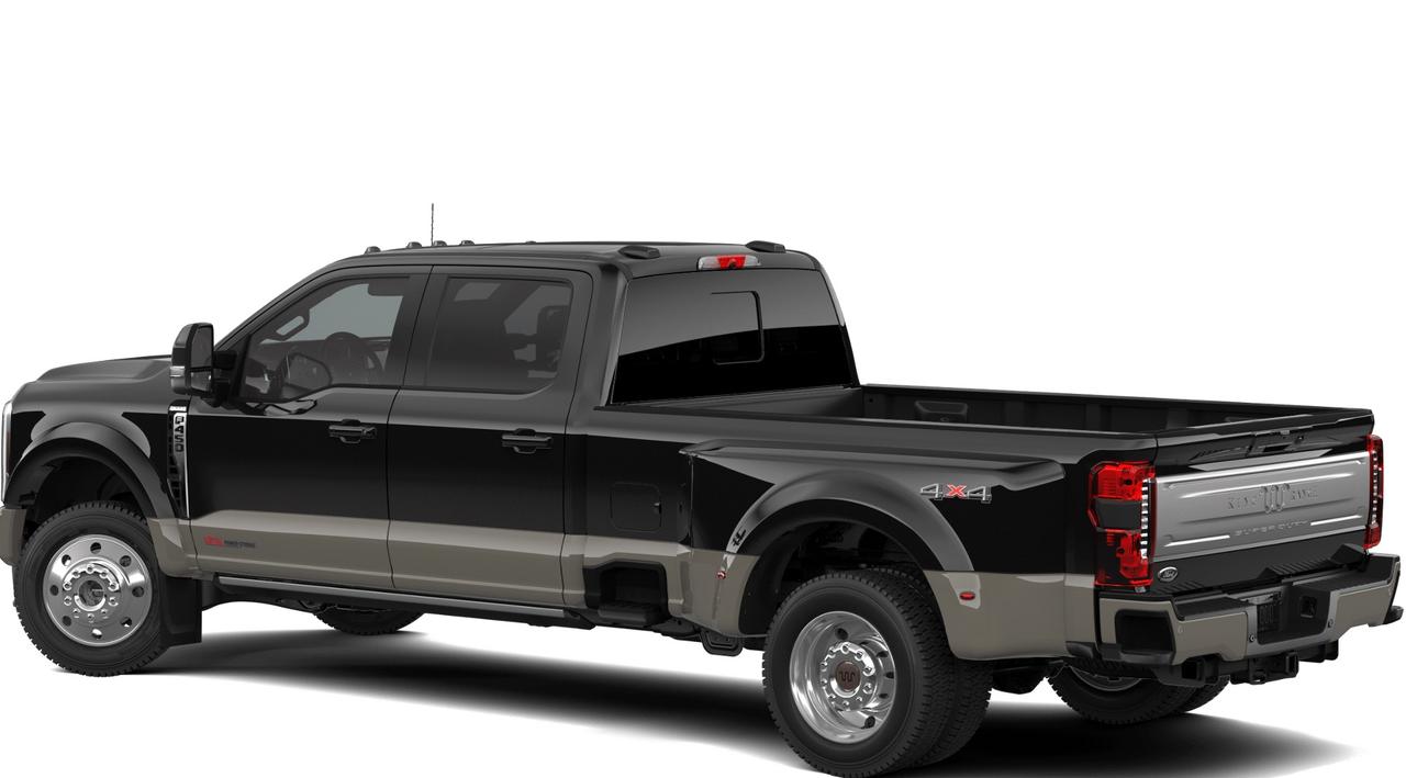 2026 Ford F-450 Super Duty DRW King Ranch Photo1