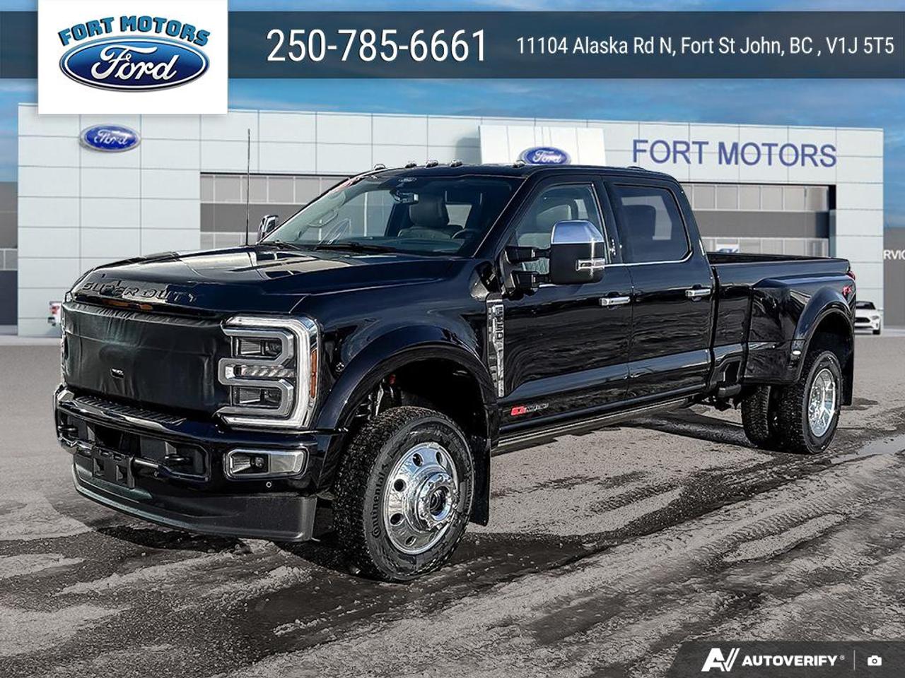 2026 Ford SuperDuty F-450® Platinum® Photo0