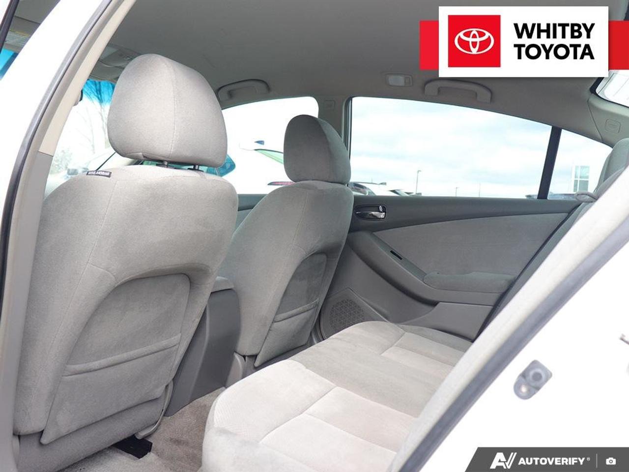 2009 Nissan Altima s 2.5l Photo