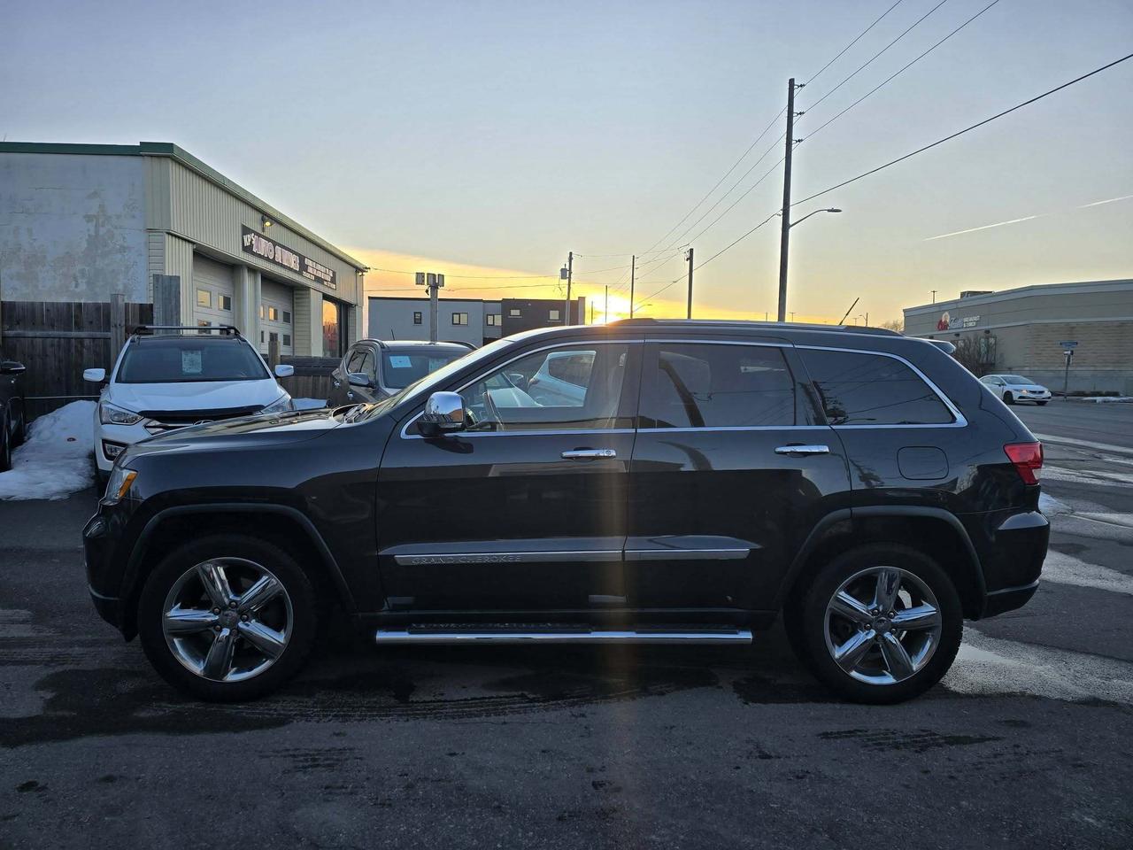 2011 Jeep Grand Cherokee 4WD 4dr Overland Photo