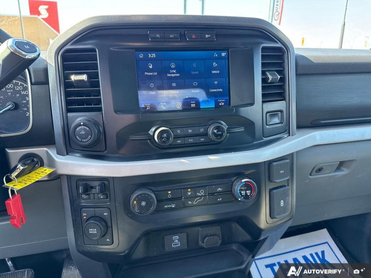 2023 Ford F-150 XLT 4WD   5.0L V8   LONG BOX   TONNEAU COVER Photo