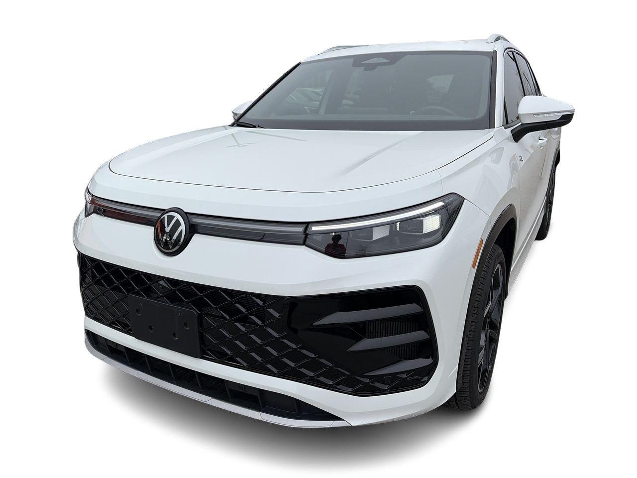 2026 Volkswagen Tiguan Highline Turbo R-Line 4MOTION Massage Seats  Heads Photo