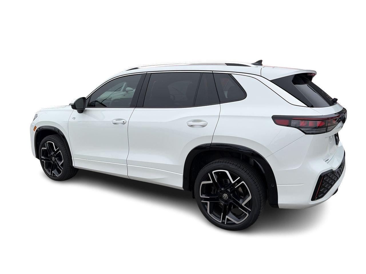 2026 Volkswagen Tiguan Highline Turbo R-Line 4MOTION Massage Seats  Heads Photo