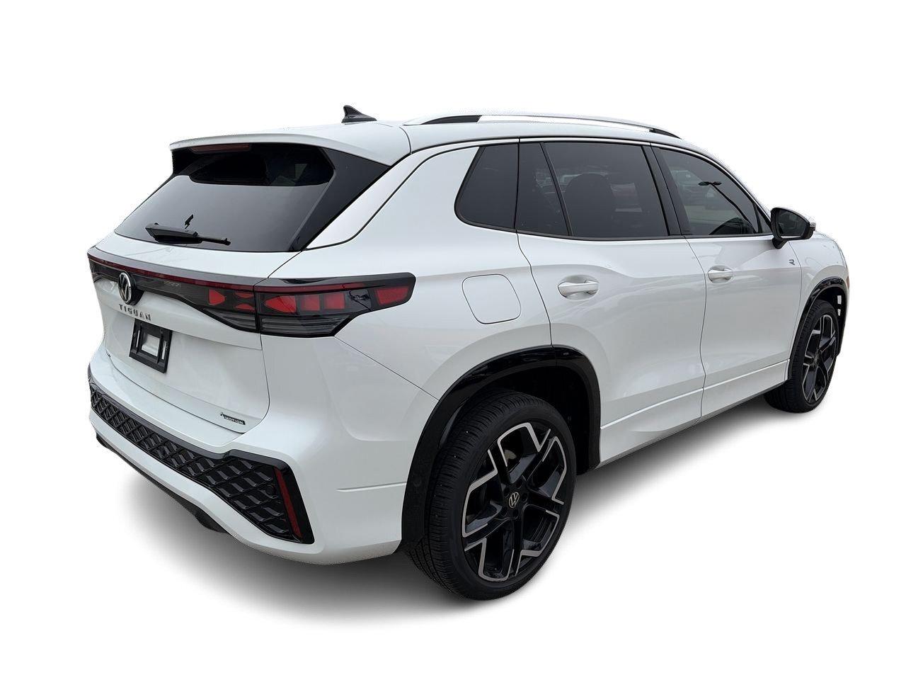 2026 Volkswagen Tiguan Highline Turbo R-Line 4MOTION Massage Seats  Heads Photo