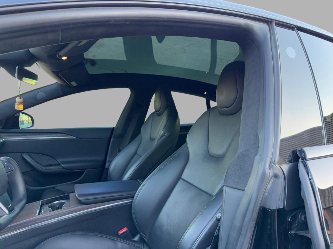 2023 Tesla Model S AWD Photo