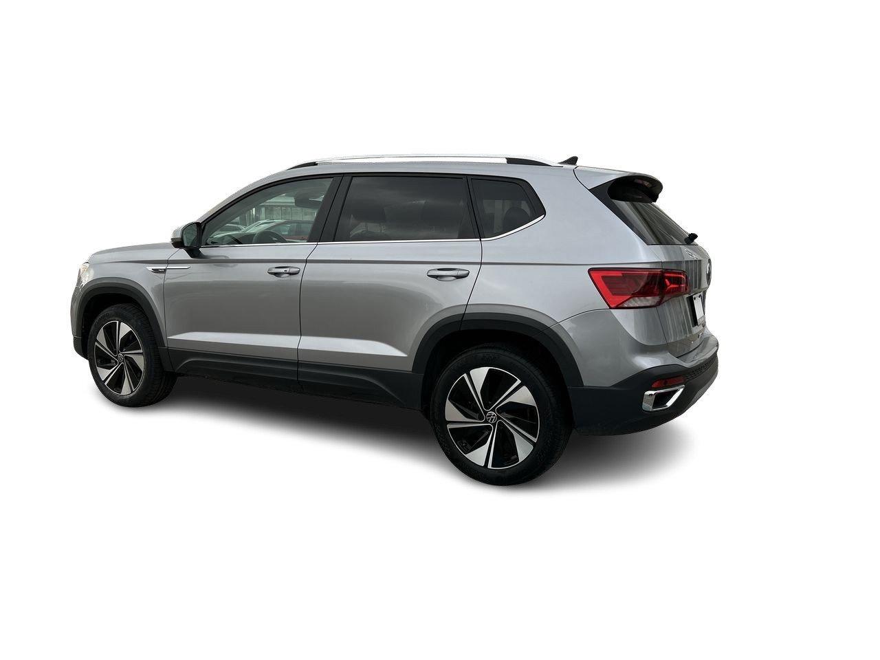 2024 Volkswagen Taos Highline 1.5T 7sp at DSG w/ Tip 4M Sunroof  Alloy Photo