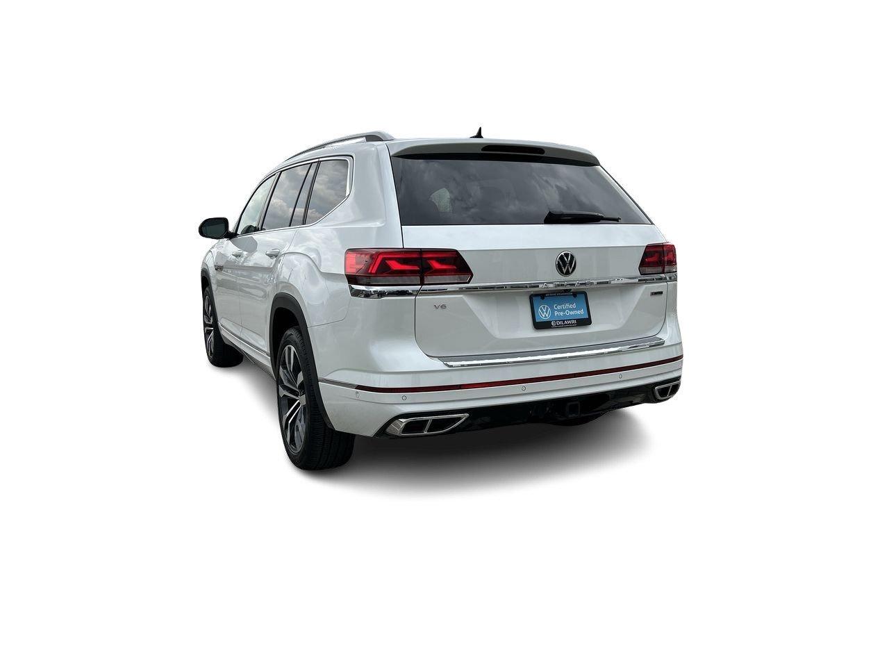 2022 Volkswagen Atlas Execline 3.6L 8sp at w/Tip 4MOTION Alloy Wheels  L Photo