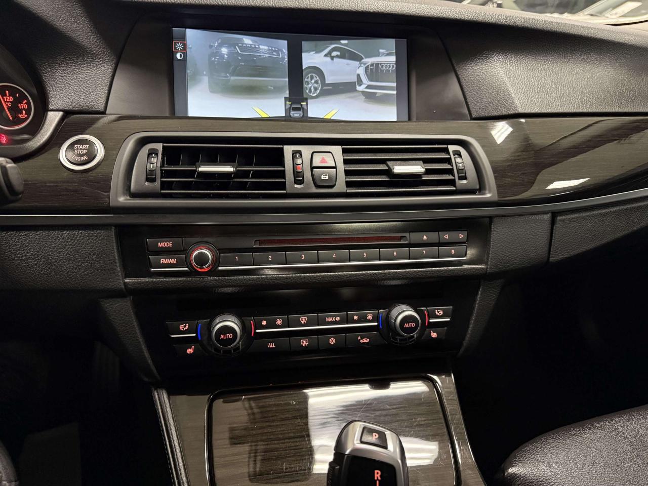 2011 BMW 5 Series xDrive Photo