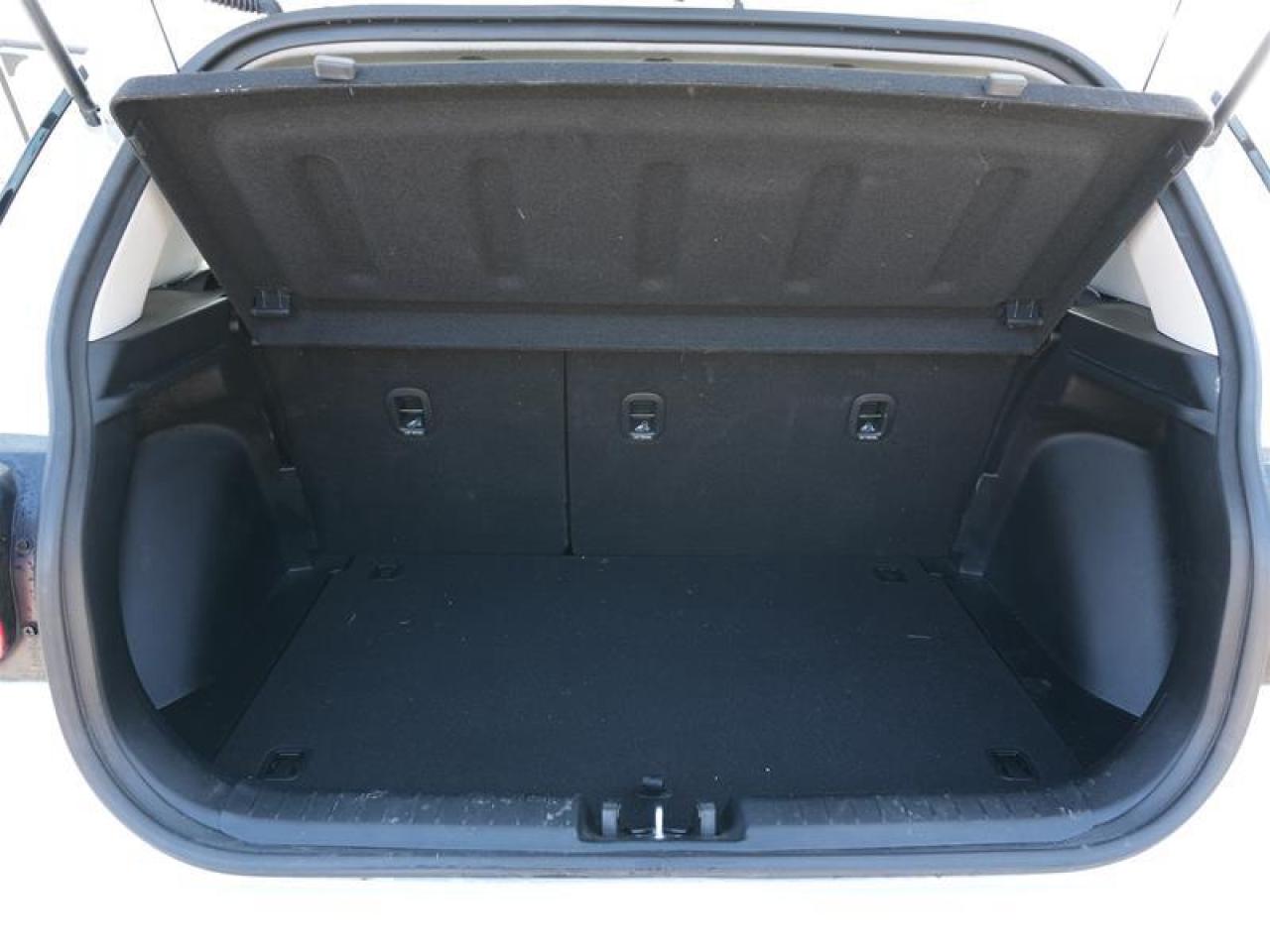 2024 Hyundai Venue Ultimate IVT w/Black Interior Photo