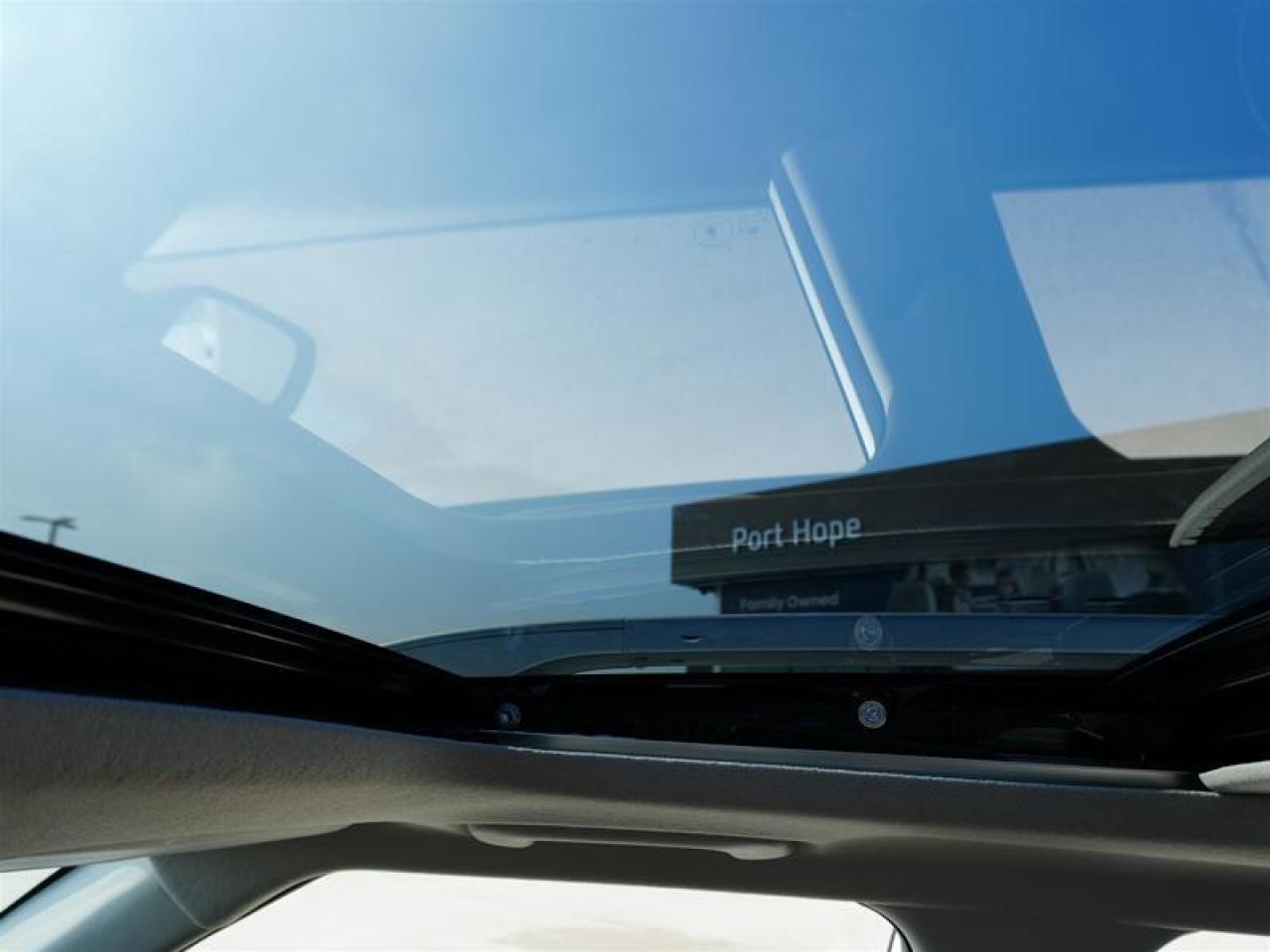 2024 Hyundai Venue Ultimate IVT w/Black Interior Photo