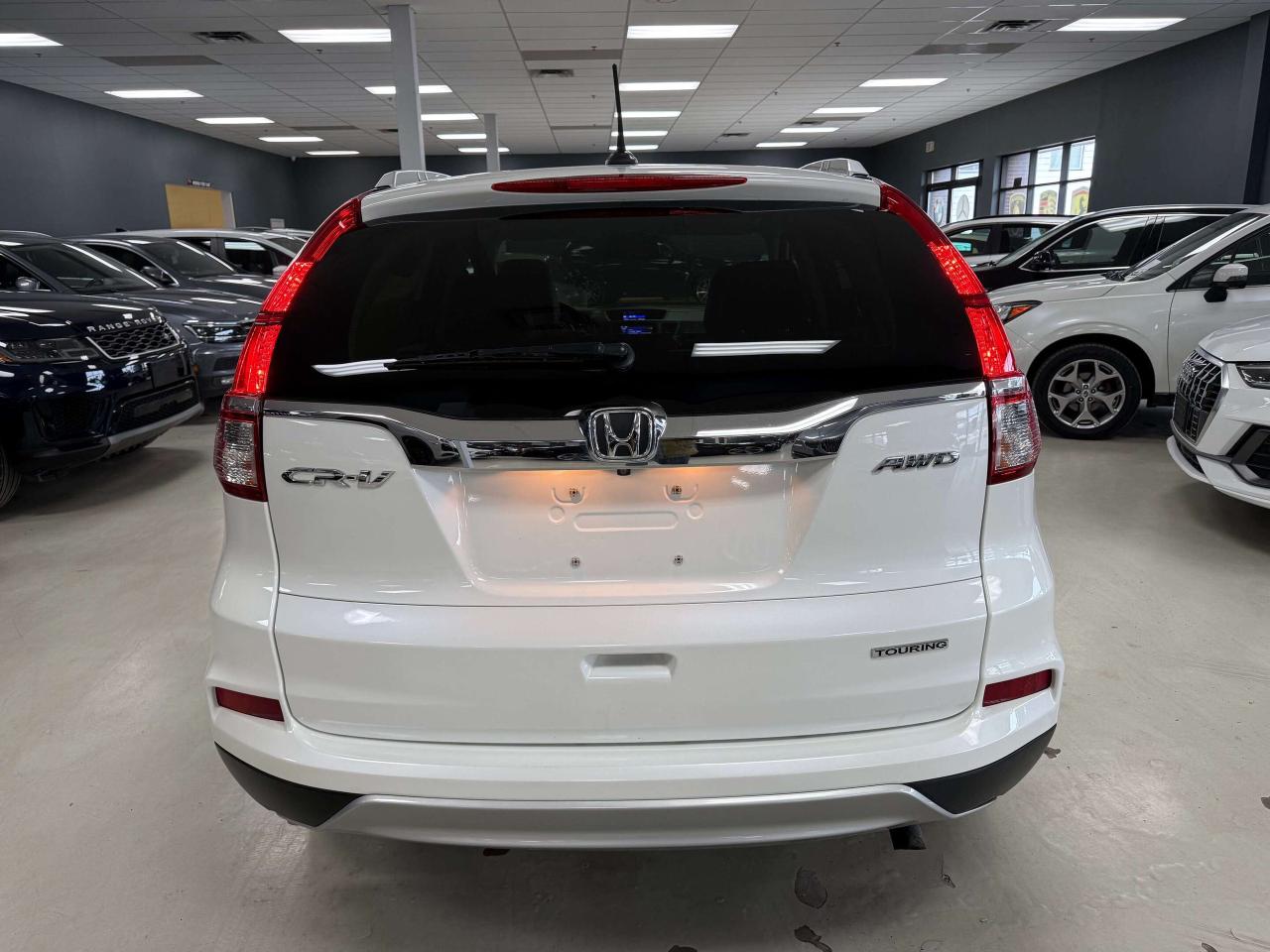 2016 Honda CR-V Touring Photo