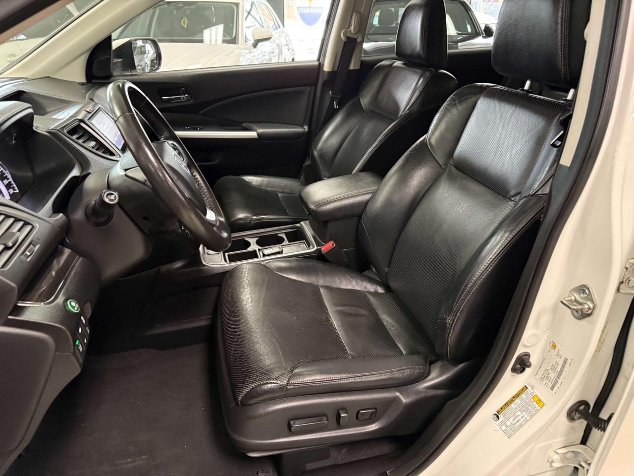 2016 Honda CR-V Touring Photo