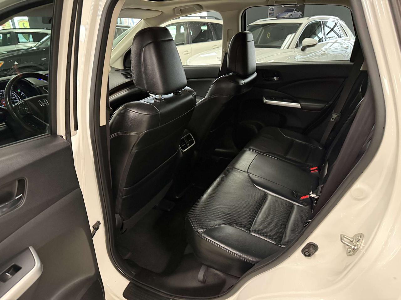 2016 Honda CR-V Touring Photo