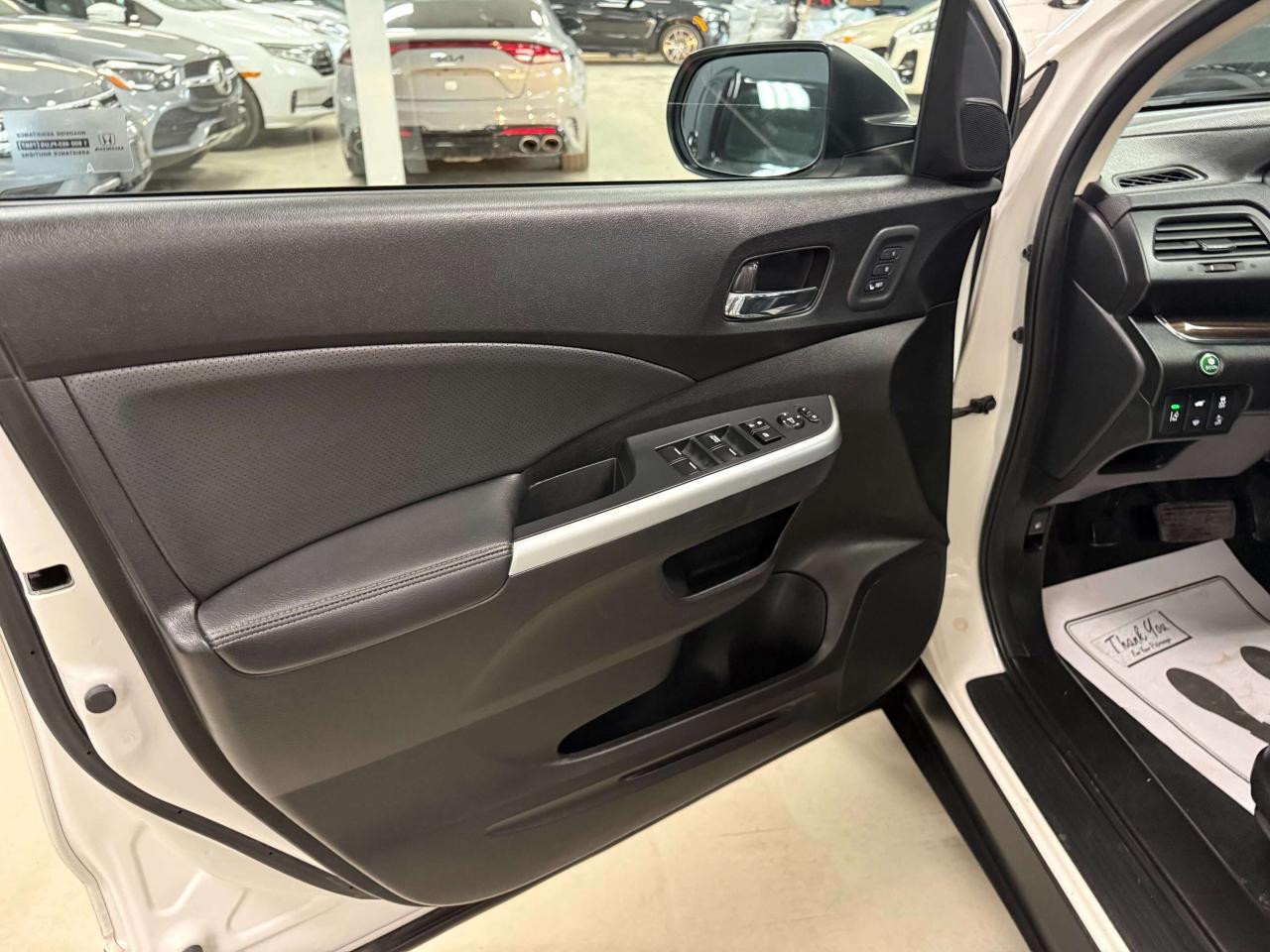 2016 Honda CR-V Touring Photo