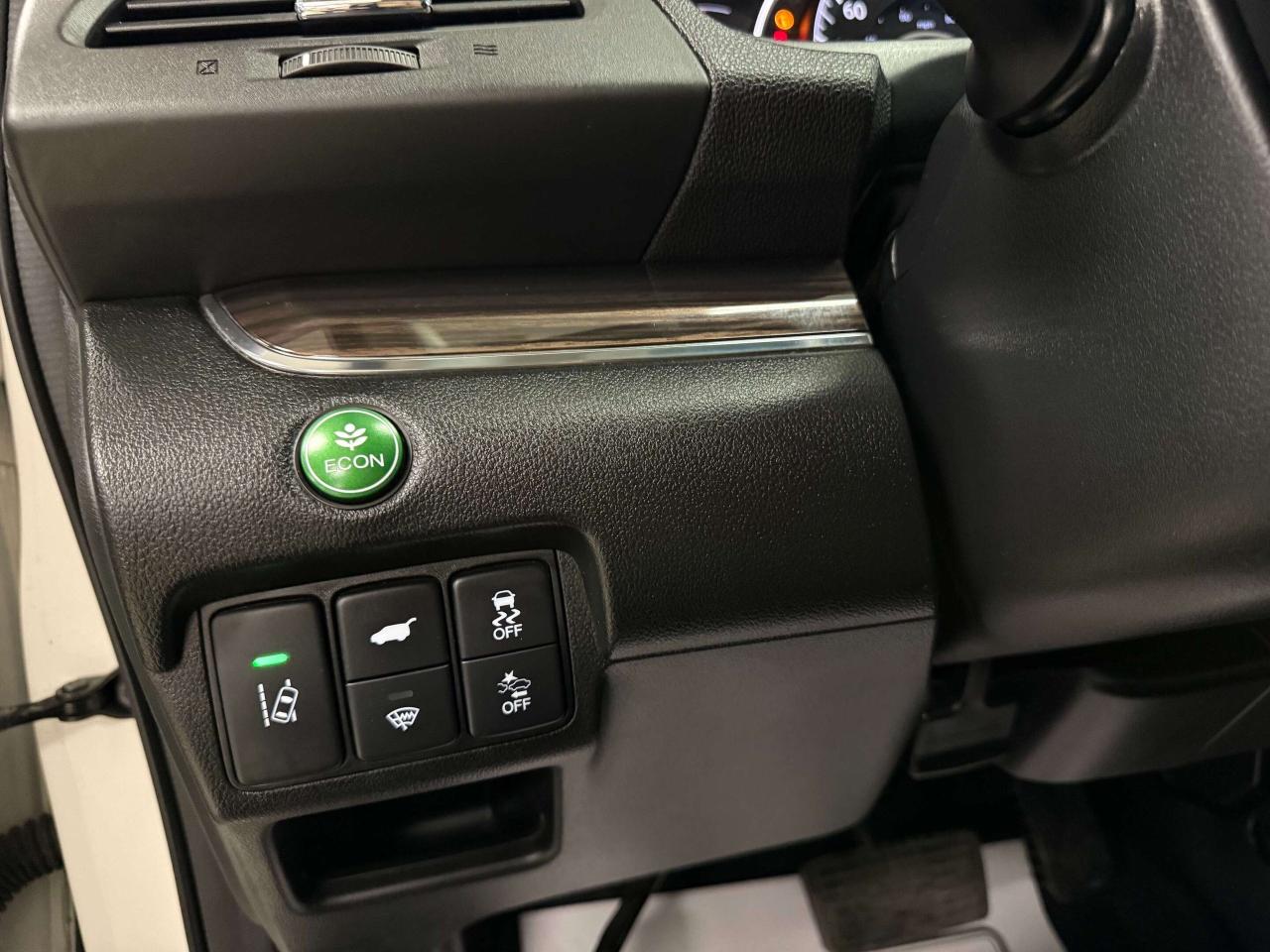 2016 Honda CR-V Touring Photo